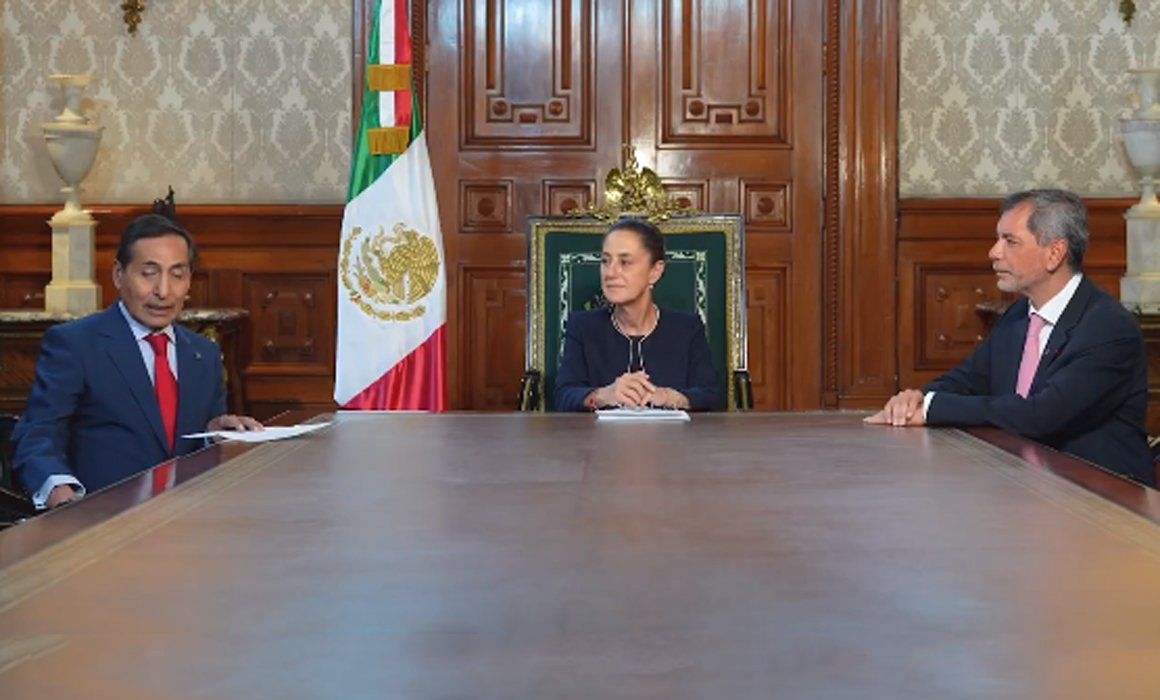 Lee más sobre el artículo Rogelio Ramírez, asesor internacional y Edgar Amador, titular de Hacienda