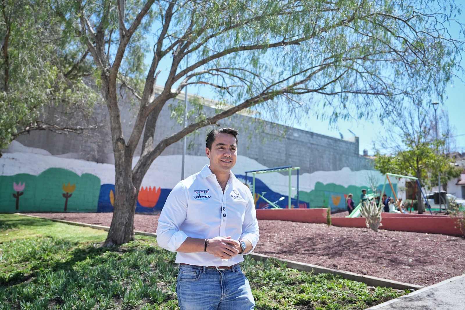 Lee más sobre el artículo Entrega Felifer Macías trabajos de Alcalde en Acción en la colonia España