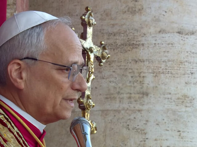 Papa León XIV llama al mundo a la misión y a construir puentes por la paz