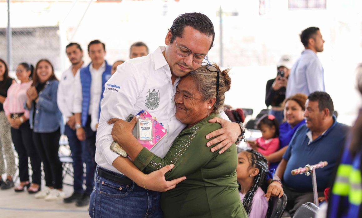 Lee más sobre el artículo Entrega Chepe Guerrero arcotecho en Pita; más de 2 mil habitantes beneficiados
