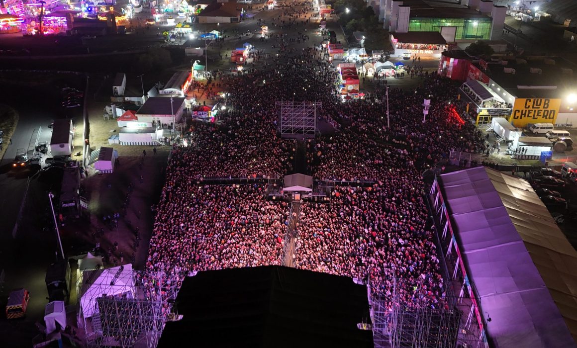 Reporta UGR cifras favorables tras cambio de fecha de la Feria