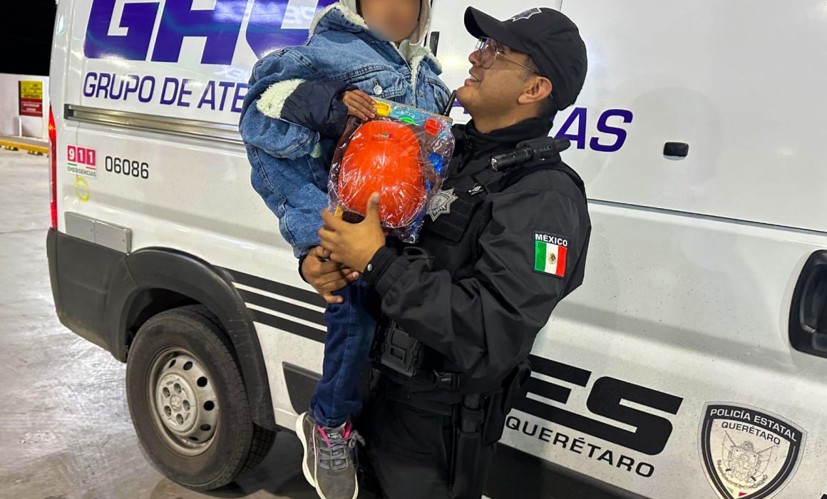 Abandonan a niño en Hacienda Santa Rosa