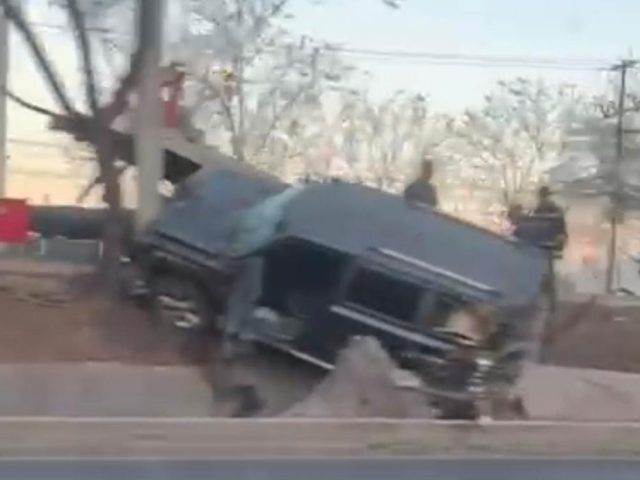 Carambola en Paseo de la República deja solo daños