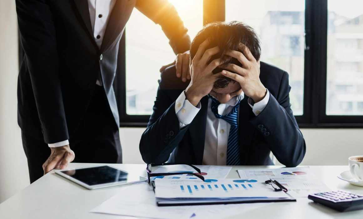 Lee más sobre el artículo Alertan sobre riesgos de fraude interno por estrés laboral en empresas