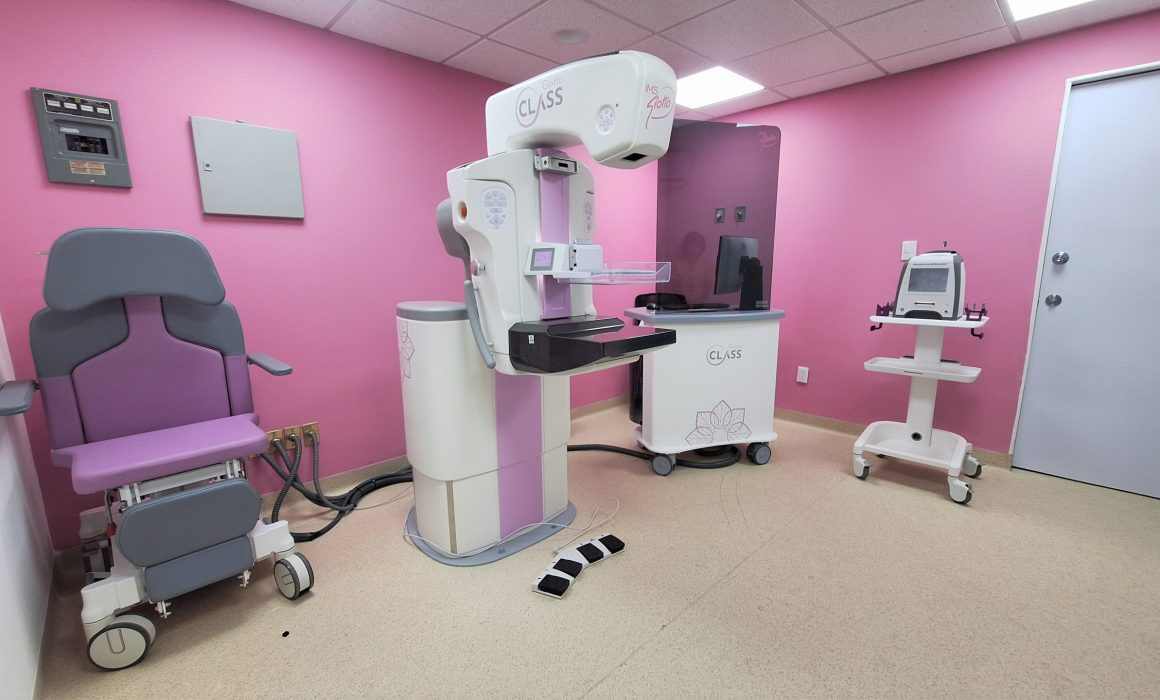 Lee más sobre el artículo Refuerza IMSS Querétaro detección de cáncer de mama con nuevo mastógrafo
