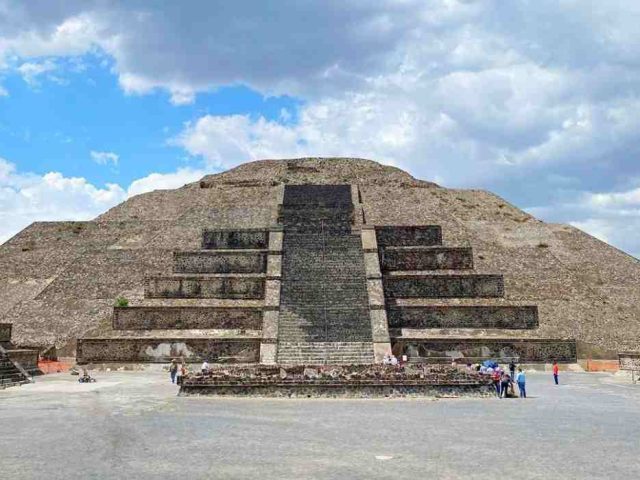 Reabre mañana Teotihuacán pero sin acceso a Pirámide de la Luna