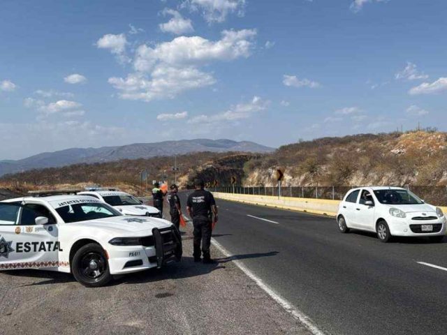 Refuerzan seguridad en Autopista del Sol con operativo Carrusel