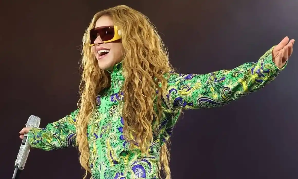 Lee más sobre el artículo Absuelve justicia española a Shakira en litigio con Hacienda