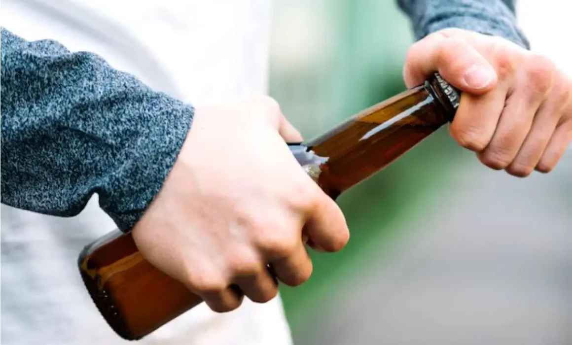 Lee más sobre el artículo Beber en vía pública, incivilidad más frecuente en Querétaro