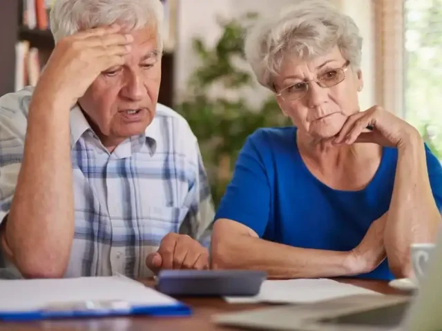 Advierte FBI aumento de fraudes contra adultos mayores