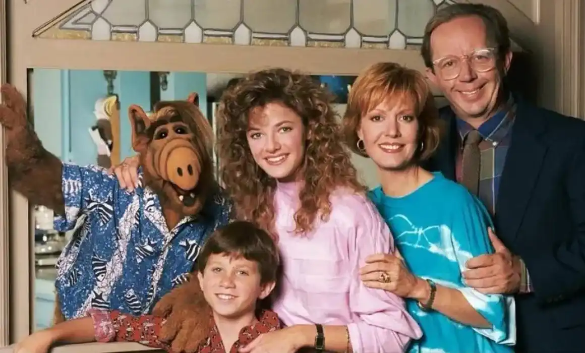 Lee más sobre el artículo Despide Hollywood a Anne Schedeen, madre televisiva de ALF