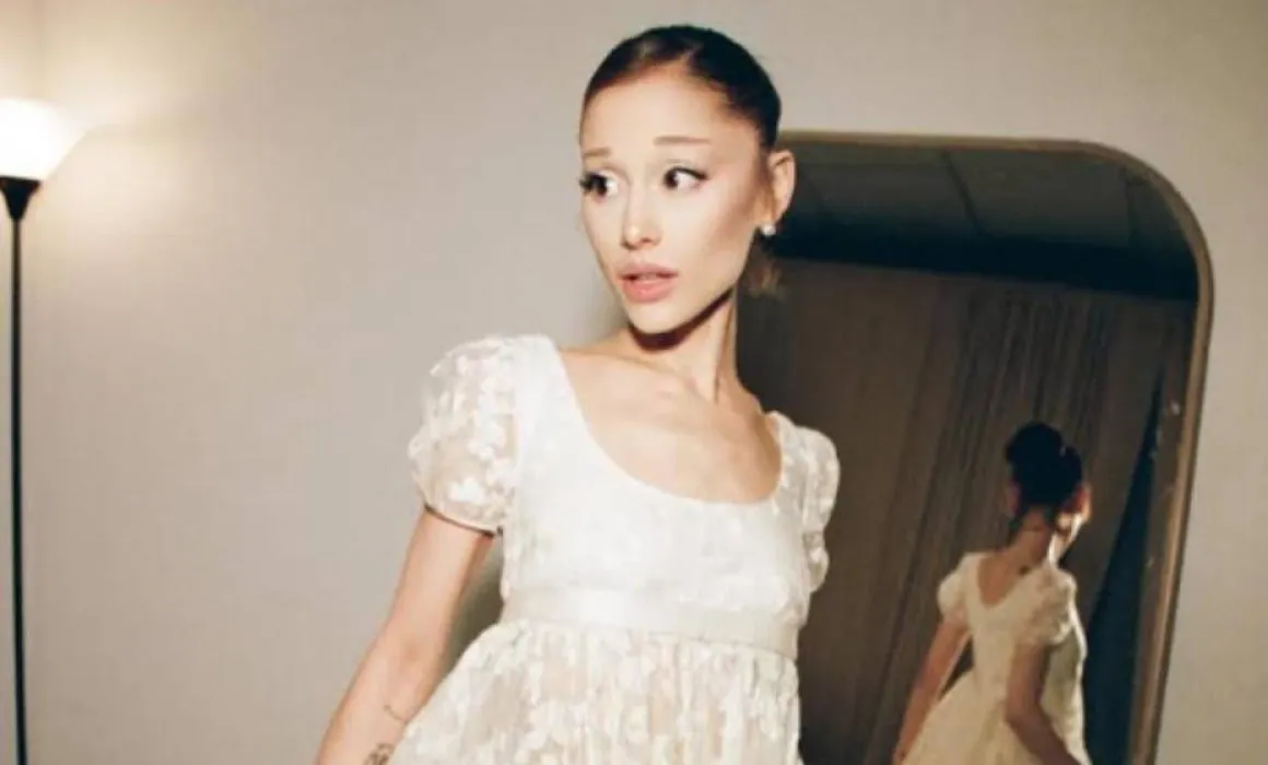 Lee más sobre el artículo Rechaza Ariana Grande uso de su música en video de la Casa Blanca de ICE