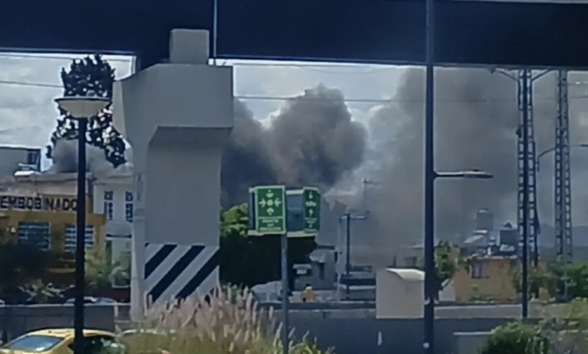 Lee más sobre el artículo Explota vecindad en La Sierrita por fuga de gas
