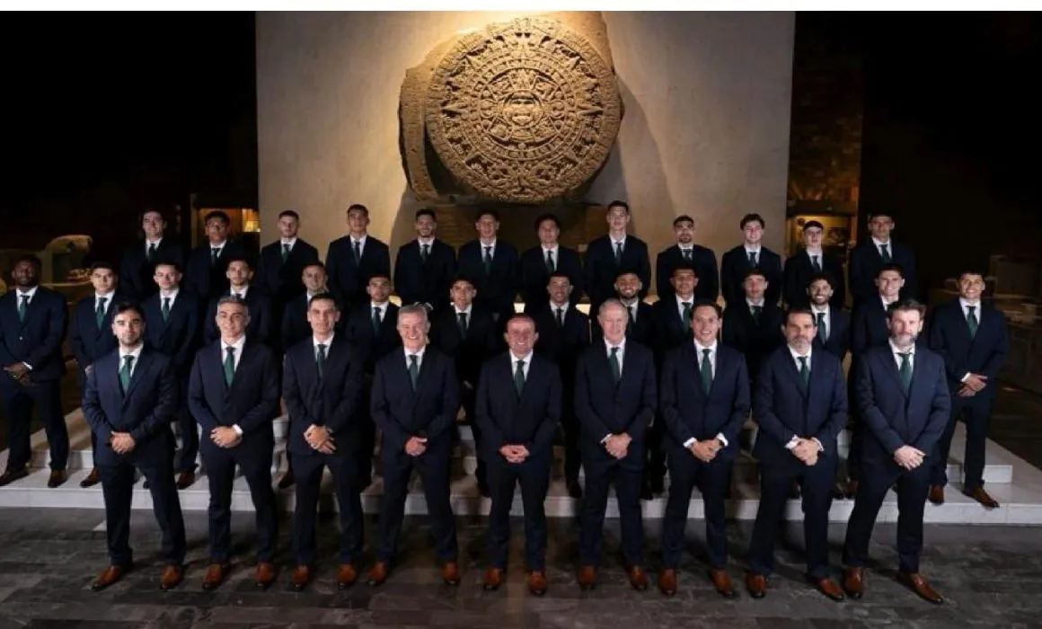 Lee más sobre el artículo Se toma la Selección Mexicana la foto oficial del Mundial