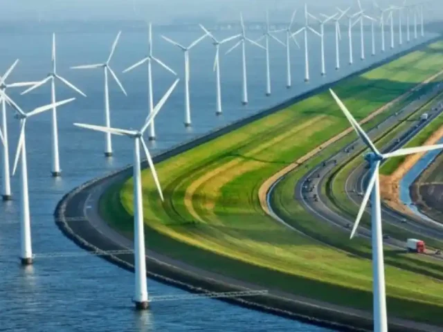 Reino Unido acelera transición hacia energías limpias