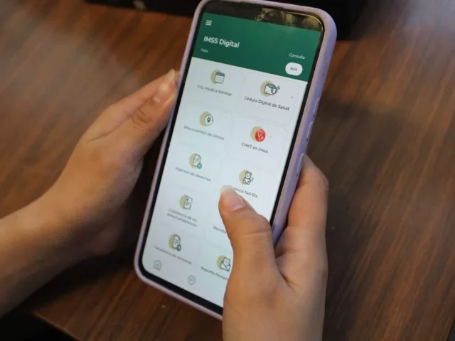 IMSS Querétaro promueve app para agilizar trámites y consultas