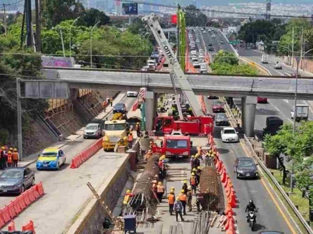 Exhortan a automovilistas a respetar a auxiliares de movilidad