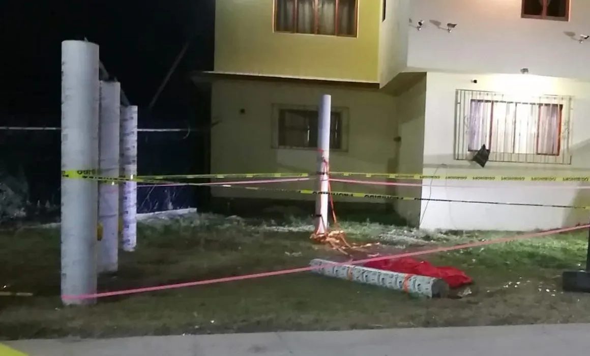 Lee más sobre el artículo Muere menor tras caerle columna de concreto en San Juan del Río.