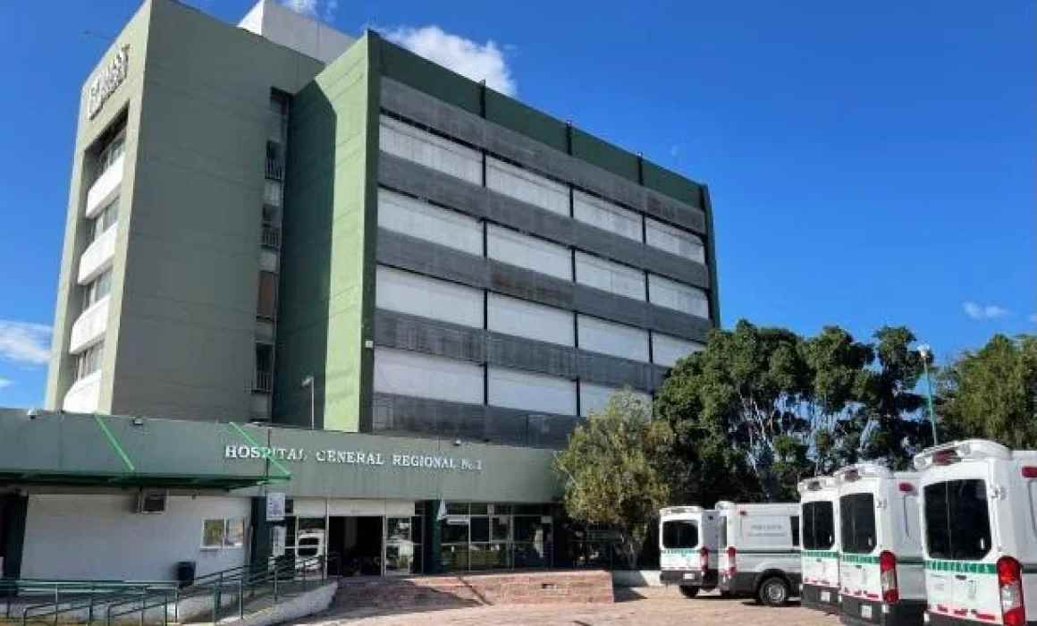 Lee más sobre el artículo Pacientes del IMSS denuncian altas ante falta de insumos