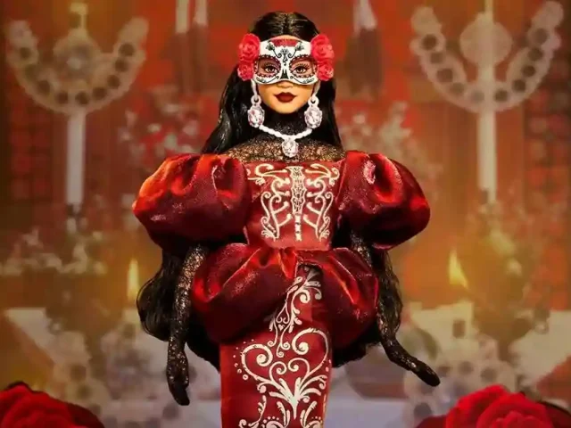 Presenta Mattel su muñeca Barbie y Ken por Día de Muertos 2026