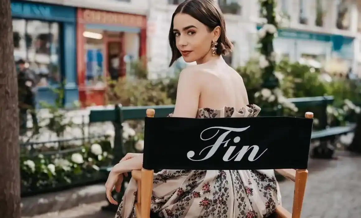 Lee más sobre el artículo Se despide Lily Collins de Emily in Paris