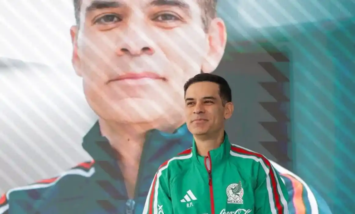 Lee más sobre el artículo Promete Rafa Márquez una selección de otro nivel