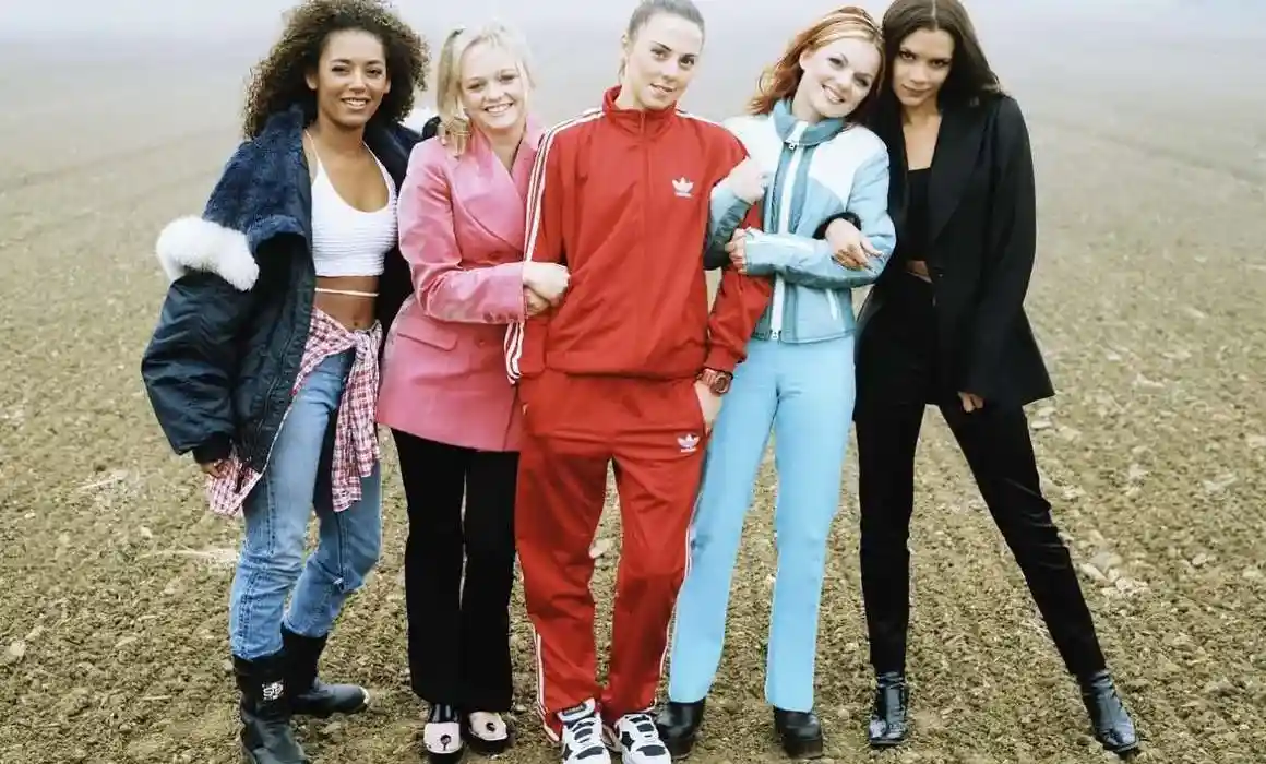 Lee más sobre el artículo Avivan Spice Girls rumores de regreso tras difundir un misterioso video