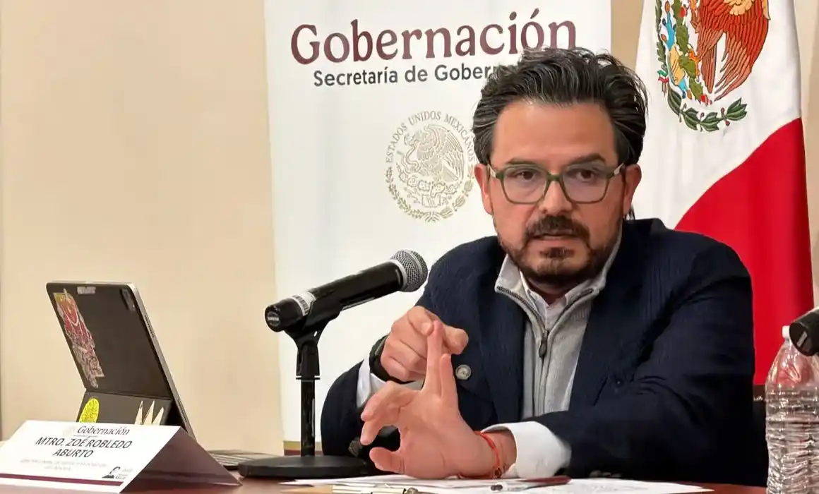 Lee más sobre el artículo Tras protestas, Zoe Robledo anuncia diálogo directo en 277 hospitales
