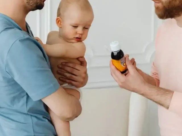 Retiran suplemento para bebés por contener tres alcoholes no declarados