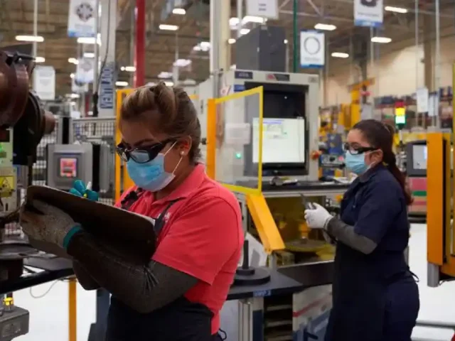 Consiguen empleo 338 personas en Expo Empleo de Querétaro